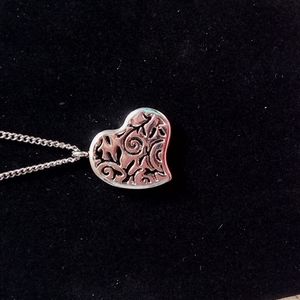 Stainless Heart Aromatherap Necklace